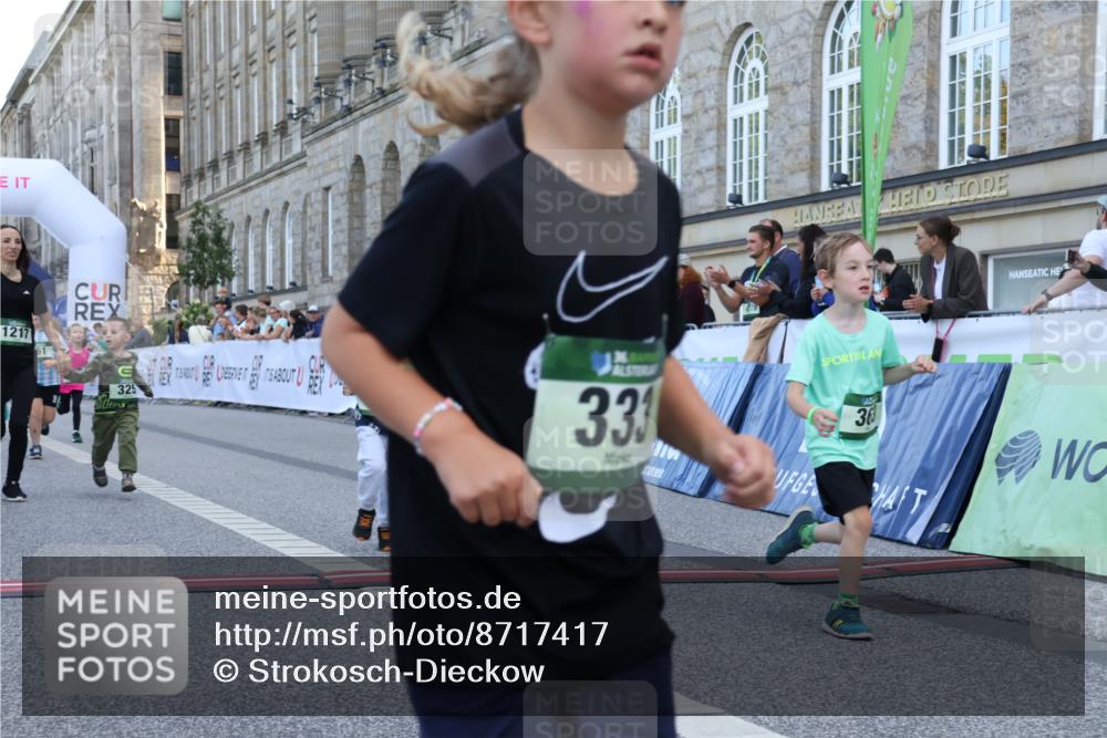 07.09.2025 - BARMER Alsterlauf Strokosch-Dieckow http://msf.ph/oto/8717417 07.09.2025 10:53:42 Ziel 176, 233, 246, 249, 252, 294, 324, 325, 333, 337, 356, 358, 361, 363, 454, 8278 meine-sportfotos.de