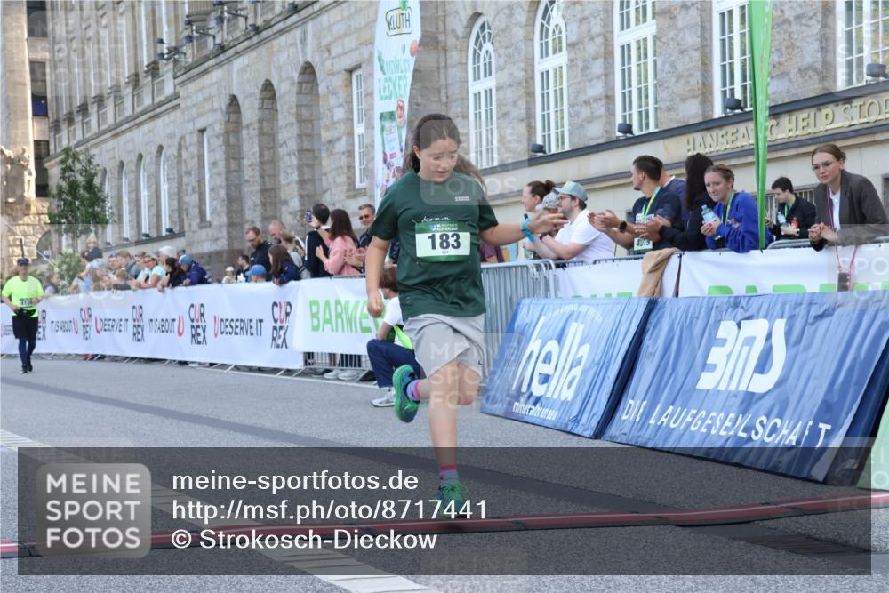 07.09.2025 - BARMER Alsterlauf Strokosch-Dieckow http://msf.ph/oto/8717441 07.09.2025 10:53:53 Ziel 183 meine-sportfotos.de