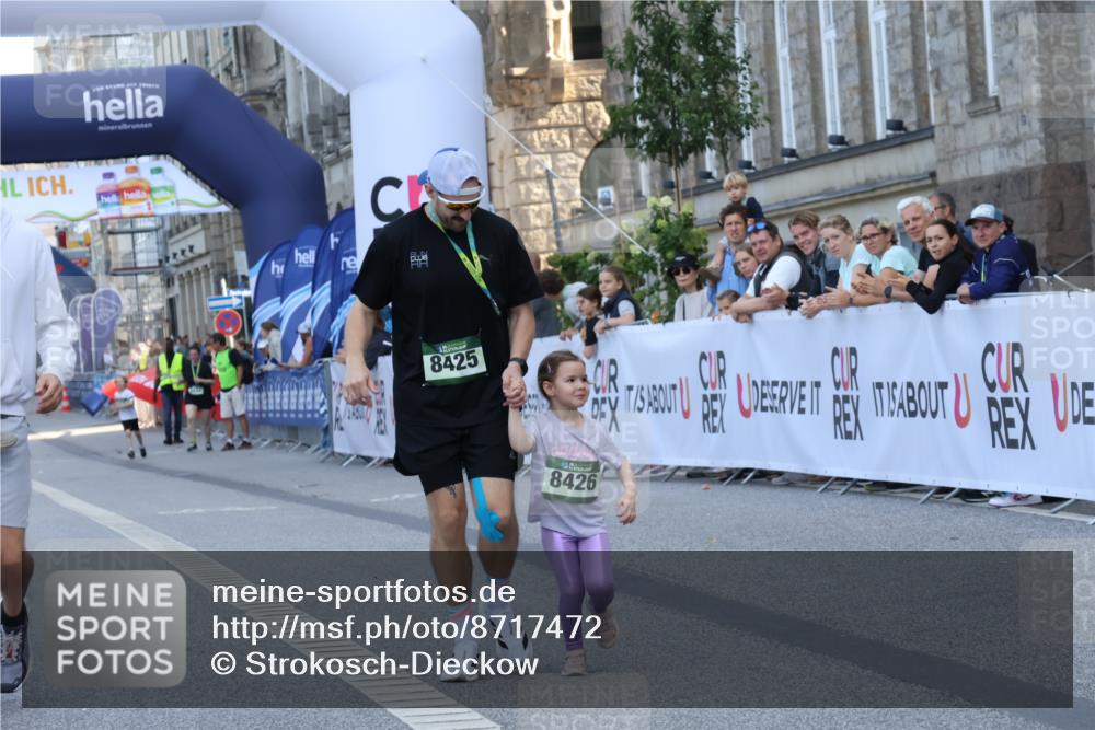 07.09.2025 - BARMER Alsterlauf Strokosch-Dieckow http://msf.ph/oto/8717472 07.09.2025 10:54:45 Ziel 8426 meine-sportfotos.de