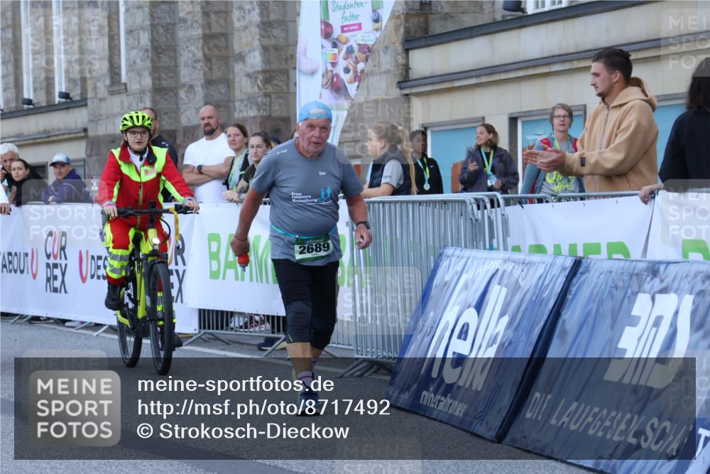 07.09.2025 - BARMER Alsterlauf Strokosch-Dieckow http://msf.ph/oto/8717492 07.09.2025 11:01:34 Ziel 2689 meine-sportfotos.de