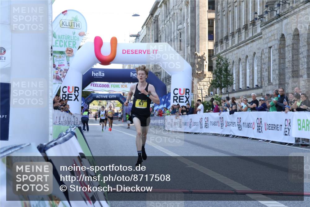 07.09.2025 - BARMER Alsterlauf Strokosch-Dieckow http://msf.ph/oto/8717508 07.09.2025 11:15:58 Ziel  meine-sportfotos.de