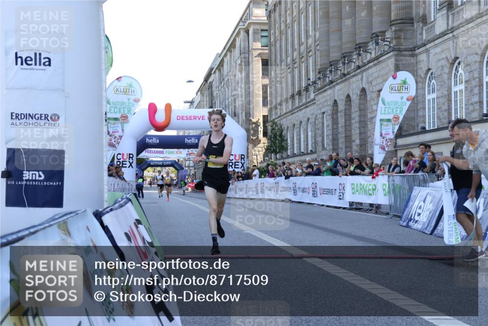 07.09.2025 - BARMER Alsterlauf Strokosch-Dieckow http://msf.ph/oto/8717509 07.09.2025 11:15:59 Ziel  meine-sportfotos.de