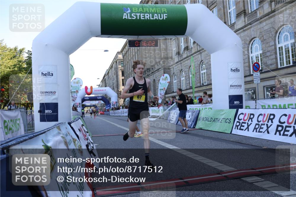 07.09.2025 - BARMER Alsterlauf Strokosch-Dieckow http://msf.ph/oto/8717512 07.09.2025 11:16:00 Ziel  meine-sportfotos.de