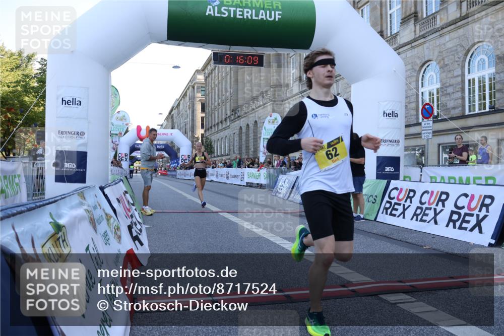 07.09.2025 - BARMER Alsterlauf Strokosch-Dieckow http://msf.ph/oto/8717524 07.09.2025 11:16:07 Ziel  meine-sportfotos.de