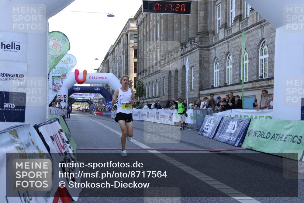 07.09.2025 - BARMER Alsterlauf Strokosch-Dieckow http://msf.ph/oto/8717564 07.09.2025 11:17:26 Ziel  meine-sportfotos.de