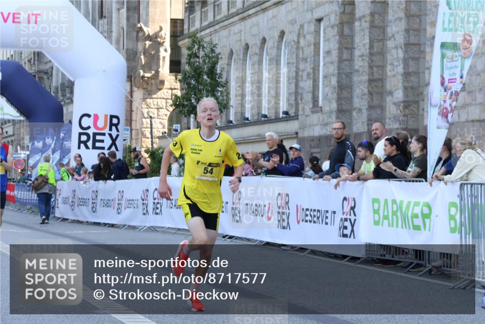 07.09.2025 - BARMER Alsterlauf Strokosch-Dieckow http://msf.ph/oto/8717577 07.09.2025 11:18:30 Ziel  meine-sportfotos.de