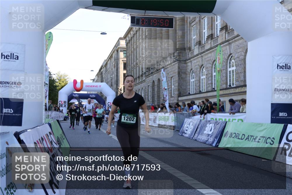 07.09.2025 - BARMER Alsterlauf Strokosch-Dieckow http://msf.ph/oto/8717593 07.09.2025 11:49:46 Ziel  meine-sportfotos.de
