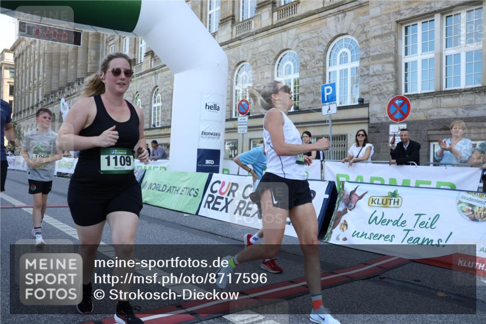 07.09.2025 - BARMER Alsterlauf Strokosch-Dieckow http://msf.ph/oto/8717596 07.09.2025 11:49:57 Ziel  meine-sportfotos.de