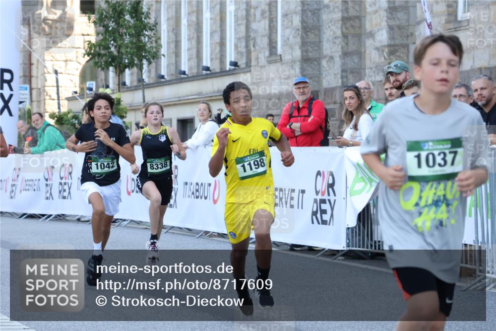 07.09.2025 - BARMER Alsterlauf Strokosch-Dieckow http://msf.ph/oto/8717609 07.09.2025 11:51:42 Ziel  meine-sportfotos.de