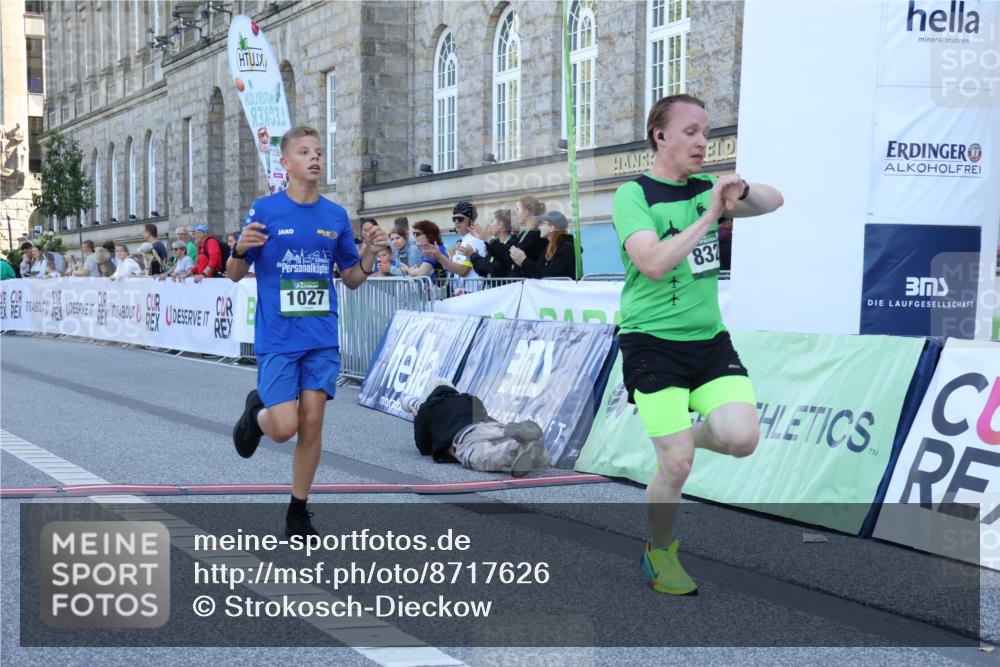 07.09.2025 - BARMER Alsterlauf Strokosch-Dieckow http://msf.ph/oto/8717626 07.09.2025 11:52:35 Ziel  meine-sportfotos.de