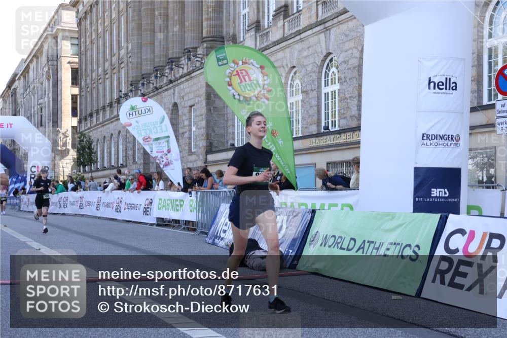 07.09.2025 - BARMER Alsterlauf Strokosch-Dieckow http://msf.ph/oto/8717631 07.09.2025 11:53:16 Ziel  meine-sportfotos.de