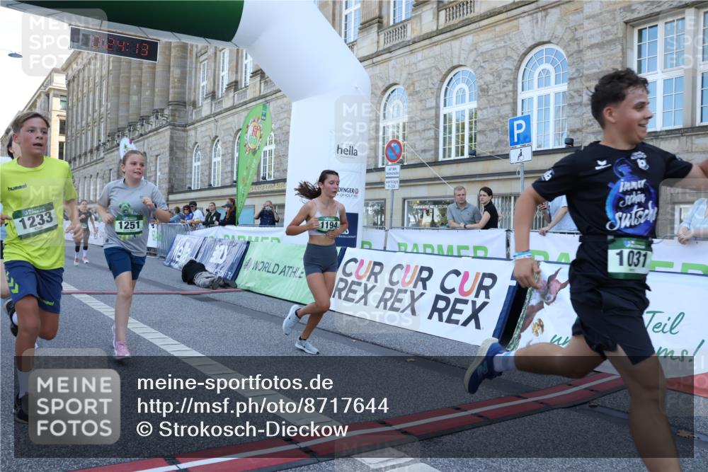 07.09.2025 - BARMER Alsterlauf Strokosch-Dieckow http://msf.ph/oto/8717644 07.09.2025 11:54:09 Ziel  meine-sportfotos.de