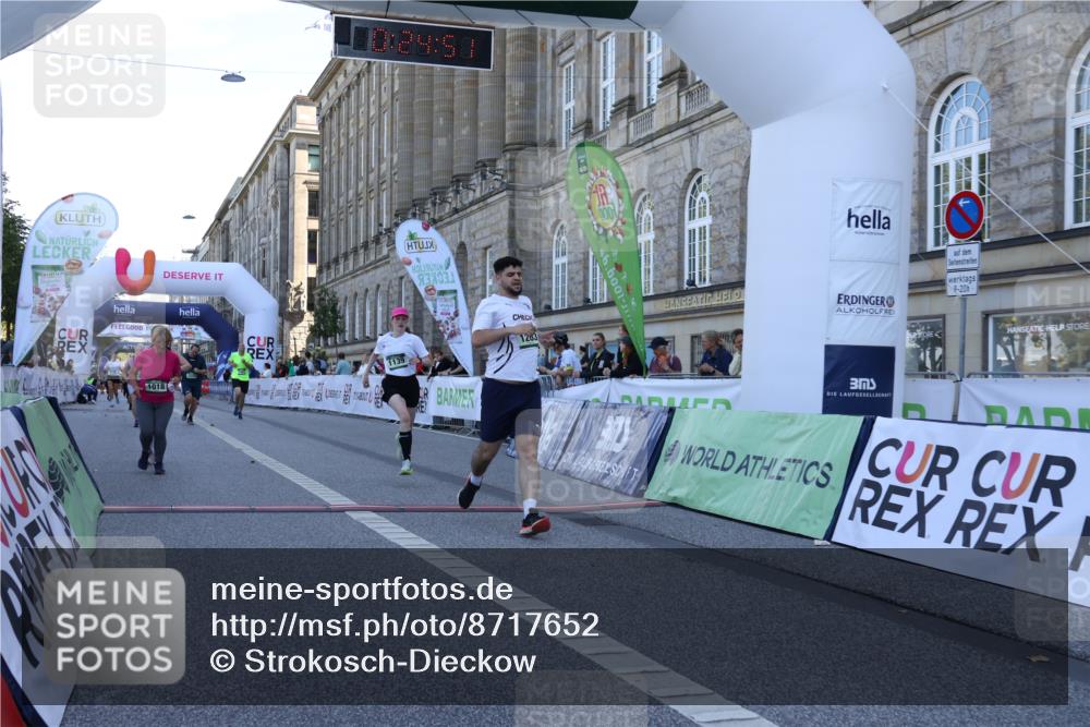 07.09.2025 - BARMER Alsterlauf Strokosch-Dieckow http://msf.ph/oto/8717652 07.09.2025 11:54:47 Ziel  meine-sportfotos.de