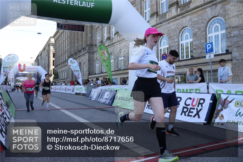 07.09.2025 - BARMER Alsterlauf Strokosch-Dieckow http://msf.ph/oto/8717656 07.09.2025 11:54:49 Ziel  meine-sportfotos.de