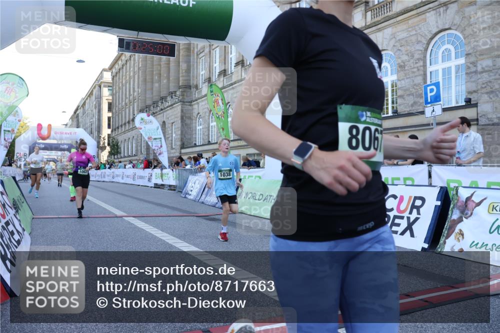 07.09.2025 - BARMER Alsterlauf Strokosch-Dieckow http://msf.ph/oto/8717663 07.09.2025 11:54:57 Ziel  meine-sportfotos.de