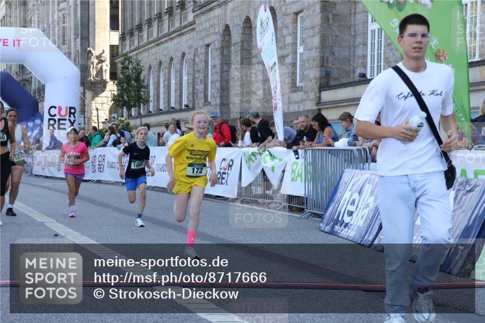 07.09.2025 - BARMER Alsterlauf Strokosch-Dieckow http://msf.ph/oto/8717666 07.09.2025 11:55:11 Ziel  meine-sportfotos.de