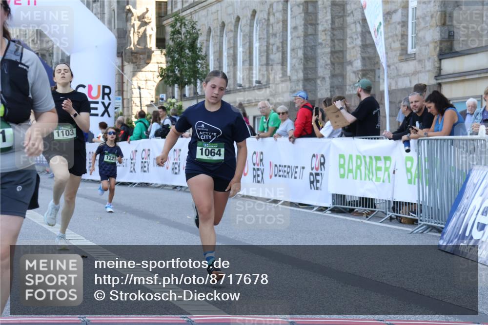 07.09.2025 - BARMER Alsterlauf Strokosch-Dieckow http://msf.ph/oto/8717678 07.09.2025 11:55:28 Ziel  meine-sportfotos.de