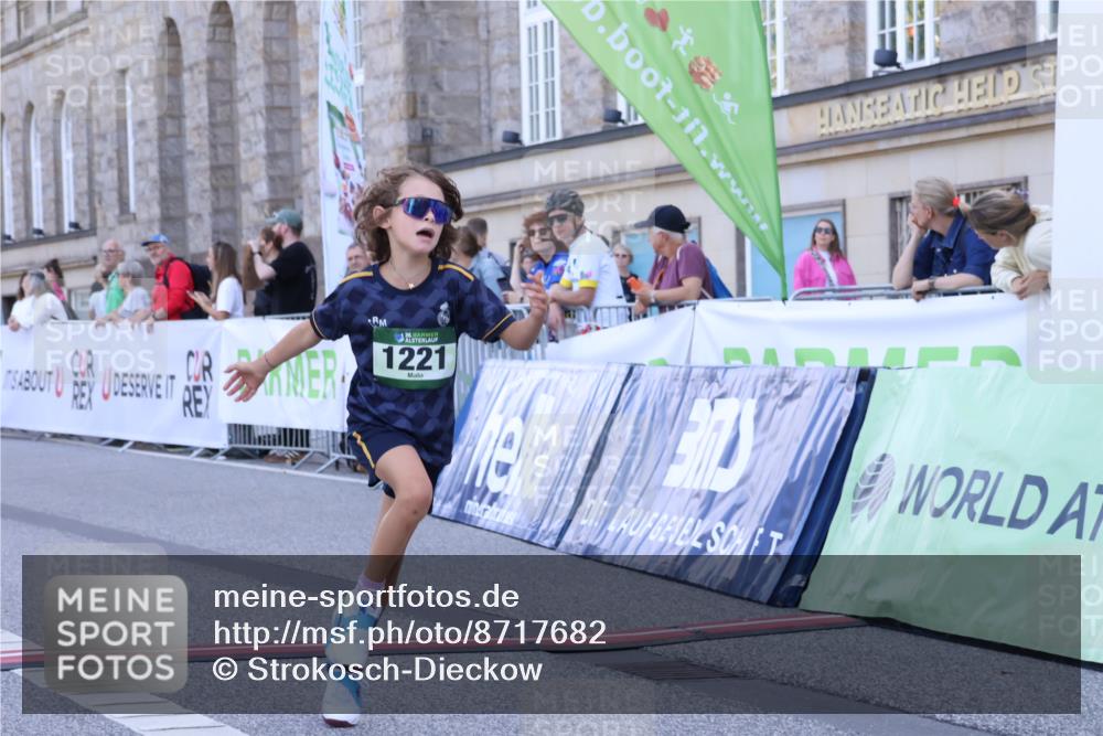 07.09.2025 - BARMER Alsterlauf Strokosch-Dieckow http://msf.ph/oto/8717682 07.09.2025 11:55:32 Ziel  meine-sportfotos.de