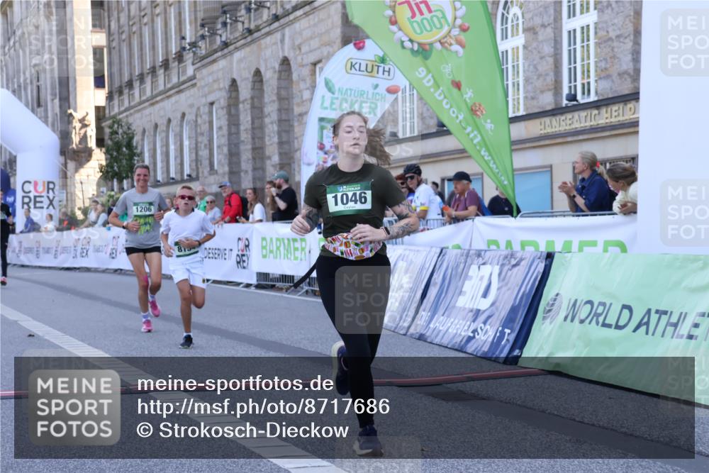 07.09.2025 - BARMER Alsterlauf Strokosch-Dieckow http://msf.ph/oto/8717686 07.09.2025 11:55:36 Ziel  meine-sportfotos.de