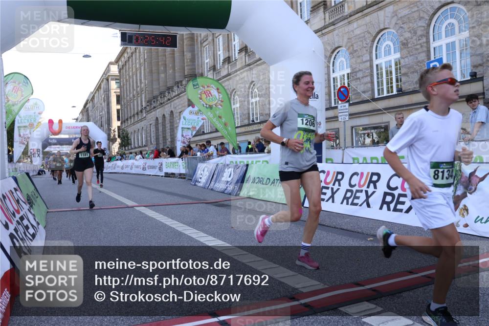07.09.2025 - BARMER Alsterlauf Strokosch-Dieckow http://msf.ph/oto/8717692 07.09.2025 11:55:39 Ziel  meine-sportfotos.de