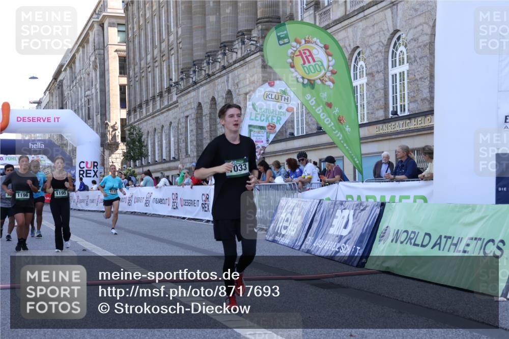 07.09.2025 - BARMER Alsterlauf Strokosch-Dieckow http://msf.ph/oto/8717693 07.09.2025 11:55:42 Ziel  meine-sportfotos.de
