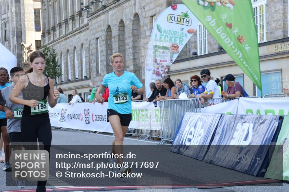 07.09.2025 - BARMER Alsterlauf Strokosch-Dieckow http://msf.ph/oto/8717697 07.09.2025 11:55:44 Ziel  meine-sportfotos.de