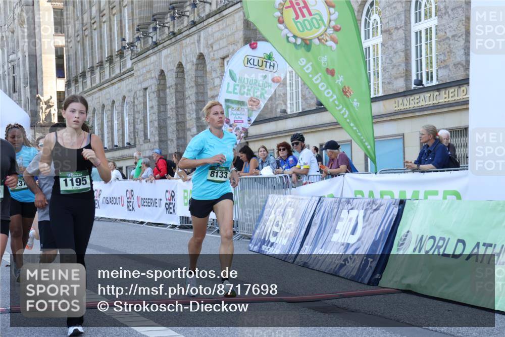 07.09.2025 - BARMER Alsterlauf Strokosch-Dieckow http://msf.ph/oto/8717698 07.09.2025 11:55:44 Ziel  meine-sportfotos.de
