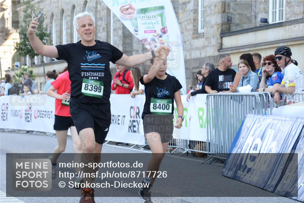 07.09.2025 - BARMER Alsterlauf Strokosch-Dieckow http://msf.ph/oto/8717726 07.09.2025 11:56:52 Ziel  meine-sportfotos.de