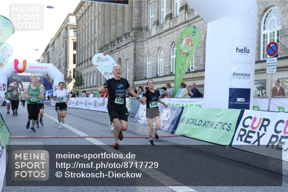 07.09.2025 - BARMER Alsterlauf Strokosch-Dieckow http://msf.ph/oto/8717729 07.09.2025 11:56:53 Ziel  meine-sportfotos.de