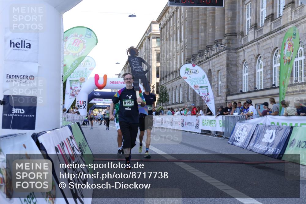 07.09.2025 - BARMER Alsterlauf Strokosch-Dieckow http://msf.ph/oto/8717738 07.09.2025 11:56:57 Ziel  meine-sportfotos.de
