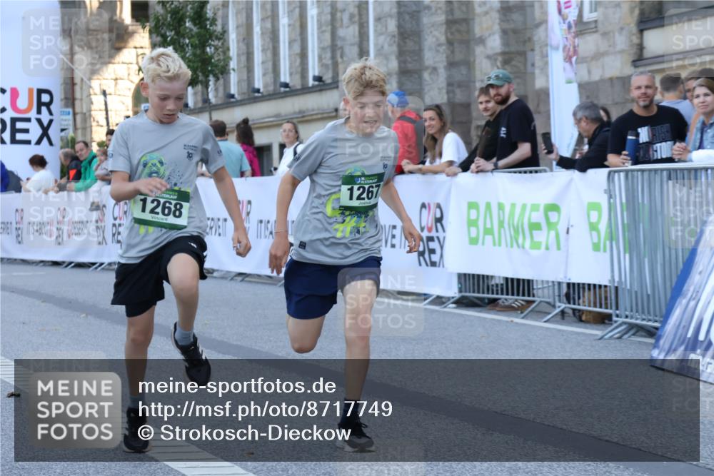07.09.2025 - BARMER Alsterlauf Strokosch-Dieckow http://msf.ph/oto/8717749 07.09.2025 11:57:29 Ziel  meine-sportfotos.de