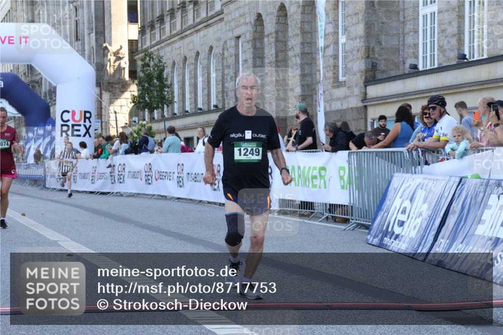 07.09.2025 - BARMER Alsterlauf Strokosch-Dieckow http://msf.ph/oto/8717753 07.09.2025 11:57:52 Ziel  meine-sportfotos.de