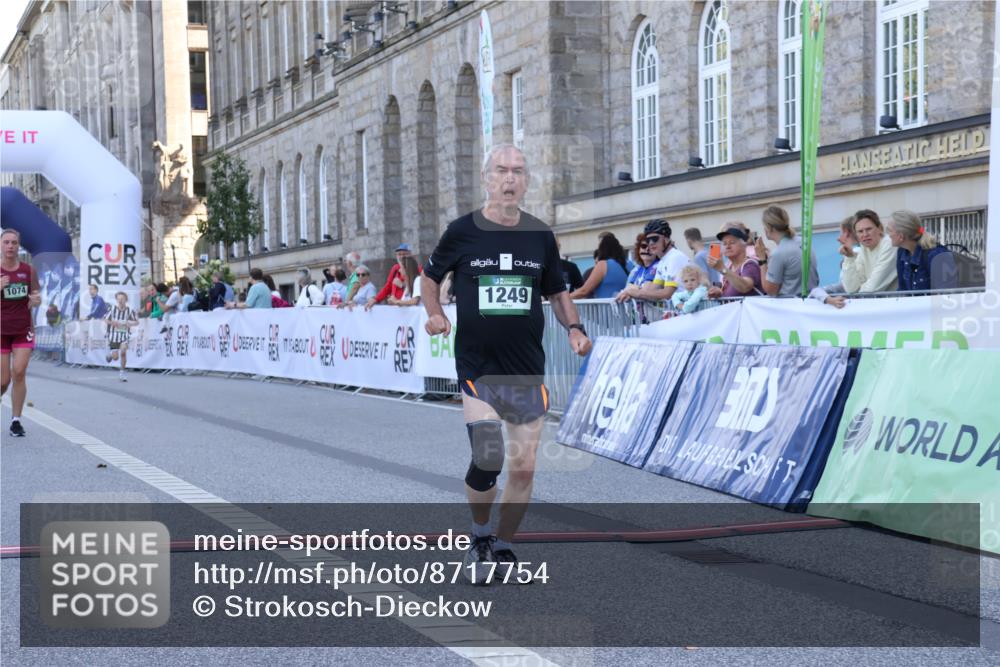 07.09.2025 - BARMER Alsterlauf Strokosch-Dieckow http://msf.ph/oto/8717754 07.09.2025 11:57:53 Ziel  meine-sportfotos.de