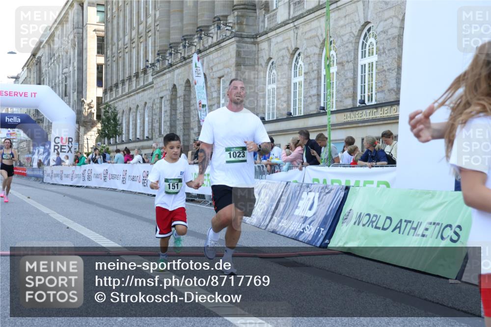 07.09.2025 - BARMER Alsterlauf Strokosch-Dieckow http://msf.ph/oto/8717769 07.09.2025 11:58:26 Ziel  meine-sportfotos.de