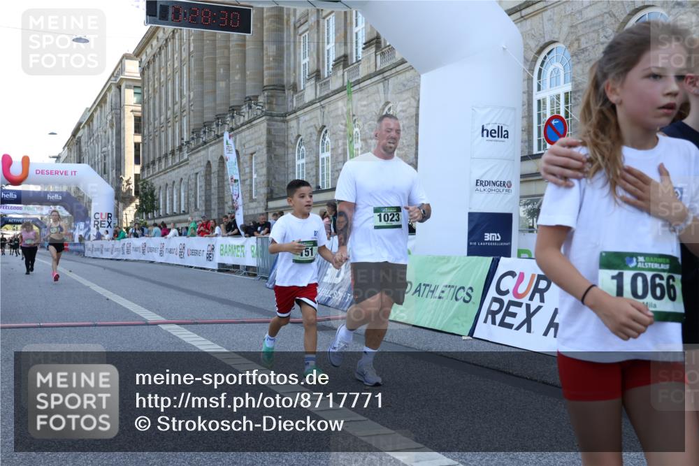 07.09.2025 - BARMER Alsterlauf Strokosch-Dieckow http://msf.ph/oto/8717771 07.09.2025 11:58:26 Ziel  meine-sportfotos.de