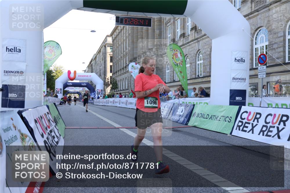07.09.2025 - BARMER Alsterlauf Strokosch-Dieckow http://msf.ph/oto/8717781 07.09.2025 11:58:37 Ziel  meine-sportfotos.de