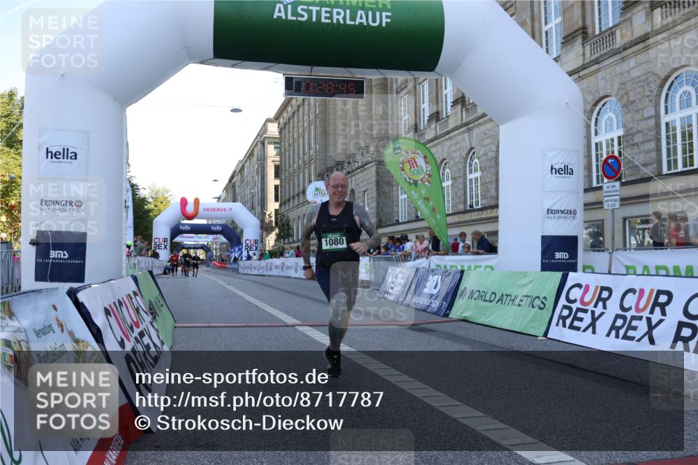 07.09.2025 - BARMER Alsterlauf Strokosch-Dieckow http://msf.ph/oto/8717787 07.09.2025 11:58:41 Ziel  meine-sportfotos.de