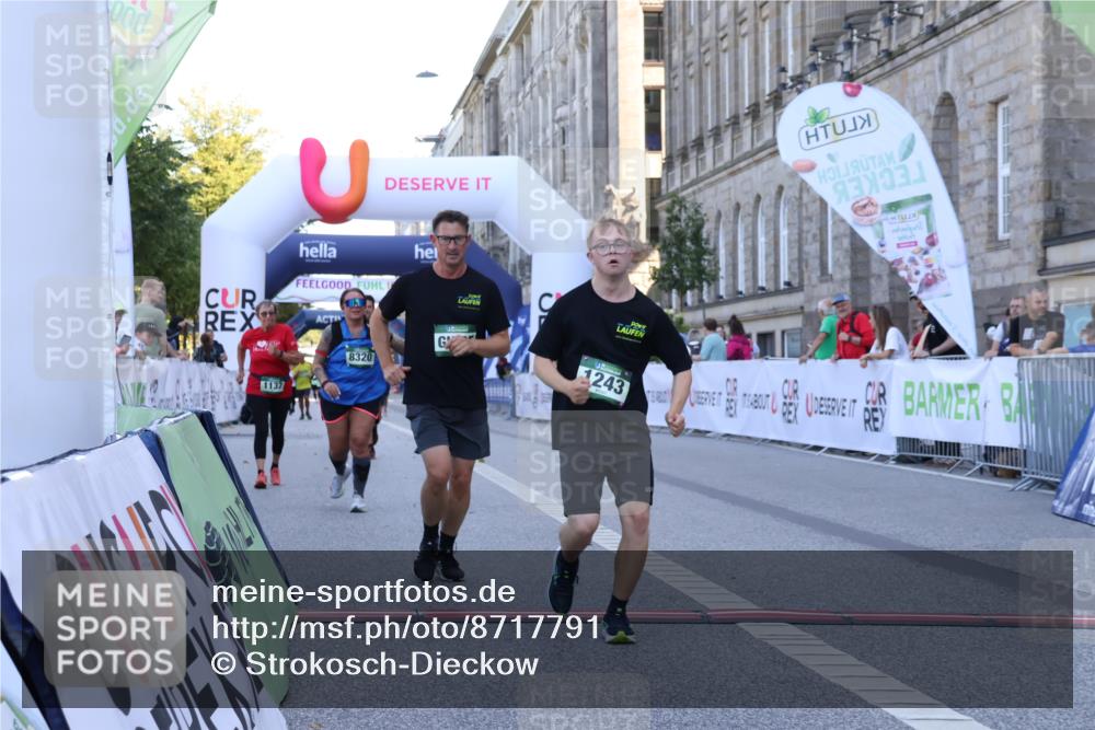07.09.2025 - BARMER Alsterlauf Strokosch-Dieckow http://msf.ph/oto/8717791 07.09.2025 11:58:53 Ziel  meine-sportfotos.de