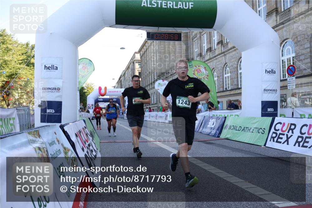 07.09.2025 - BARMER Alsterlauf Strokosch-Dieckow http://msf.ph/oto/8717793 07.09.2025 11:58:55 Ziel  meine-sportfotos.de