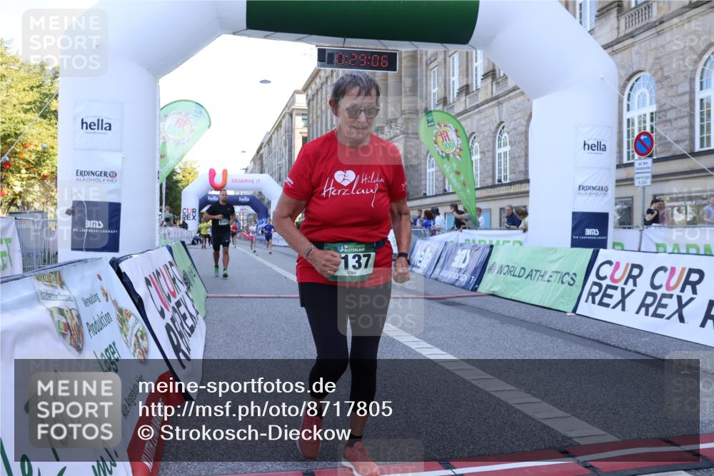 07.09.2025 - BARMER Alsterlauf Strokosch-Dieckow http://msf.ph/oto/8717805 07.09.2025 11:59:03 Ziel  meine-sportfotos.de