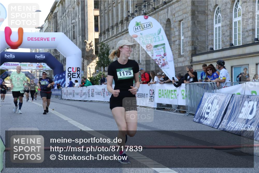 07.09.2025 - BARMER Alsterlauf Strokosch-Dieckow http://msf.ph/oto/8717839 07.09.2025 11:59:26 Ziel  meine-sportfotos.de
