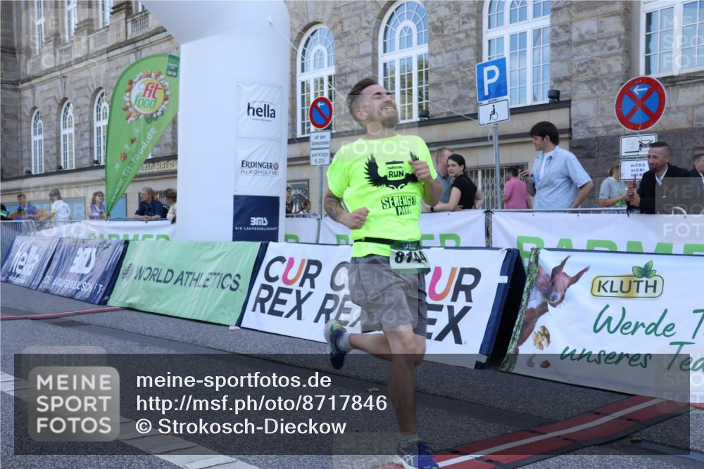 07.09.2025 - BARMER Alsterlauf Strokosch-Dieckow http://msf.ph/oto/8717846 07.09.2025 11:59:35 Ziel  meine-sportfotos.de