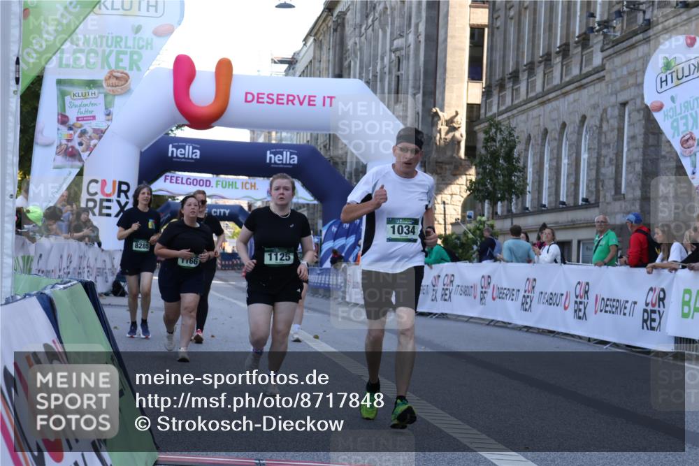 07.09.2025 - BARMER Alsterlauf Strokosch-Dieckow http://msf.ph/oto/8717848 07.09.2025 11:59:37 Ziel  meine-sportfotos.de