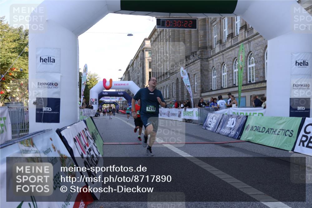07.09.2025 - BARMER Alsterlauf Strokosch-Dieckow http://msf.ph/oto/8717890 07.09.2025 12:00:18 Ziel  meine-sportfotos.de