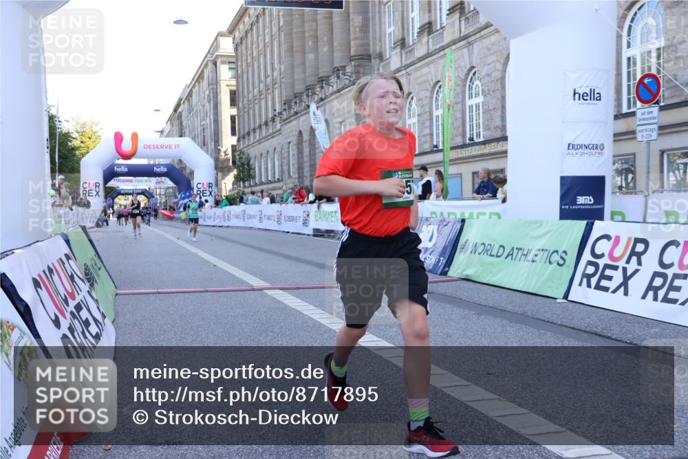 07.09.2025 - BARMER Alsterlauf Strokosch-Dieckow http://msf.ph/oto/8717895 07.09.2025 12:00:20 Ziel  meine-sportfotos.de
