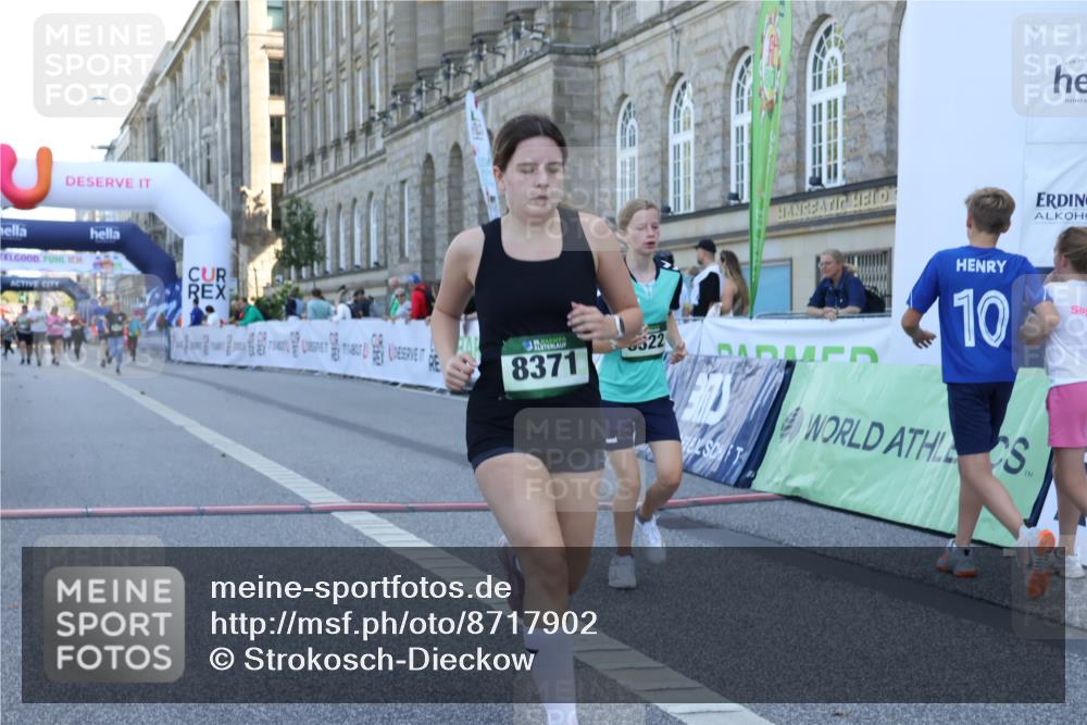 07.09.2025 - BARMER Alsterlauf Strokosch-Dieckow http://msf.ph/oto/8717902 07.09.2025 12:00:25 Ziel  meine-sportfotos.de