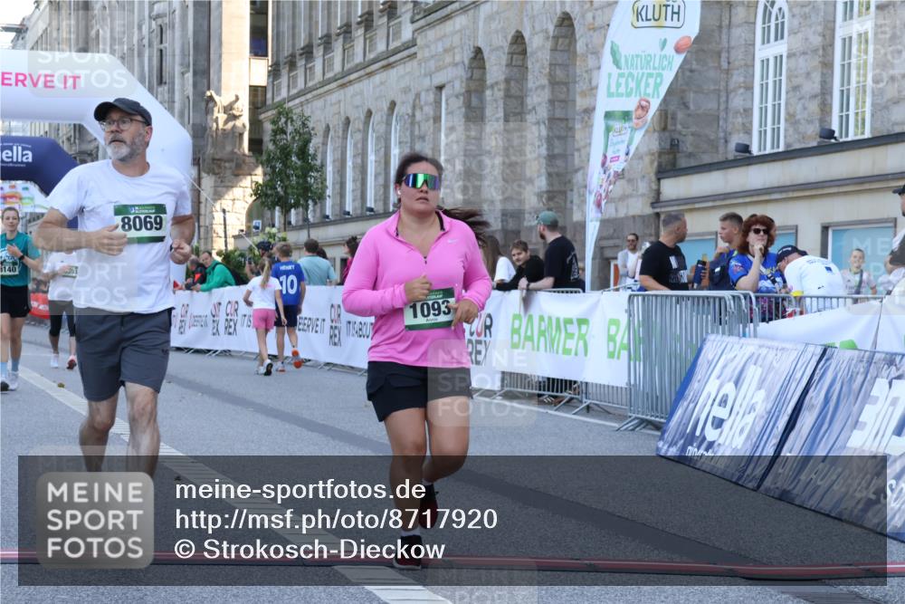 07.09.2025 - BARMER Alsterlauf Strokosch-Dieckow http://msf.ph/oto/8717920 07.09.2025 12:00:40 Ziel  meine-sportfotos.de