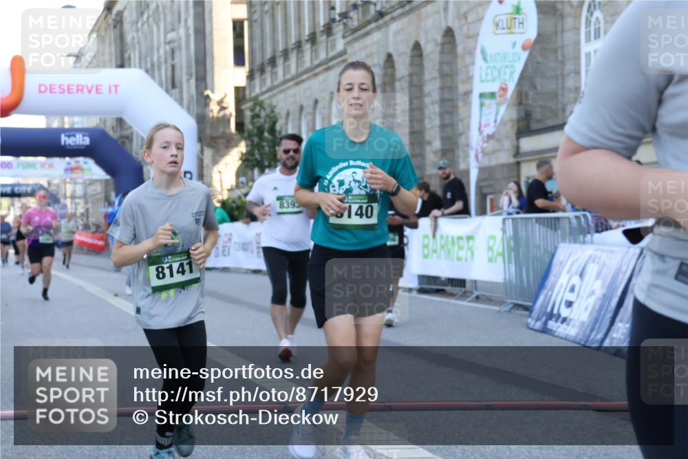 07.09.2025 - BARMER Alsterlauf Strokosch-Dieckow http://msf.ph/oto/8717929 07.09.2025 12:00:47 Ziel  meine-sportfotos.de