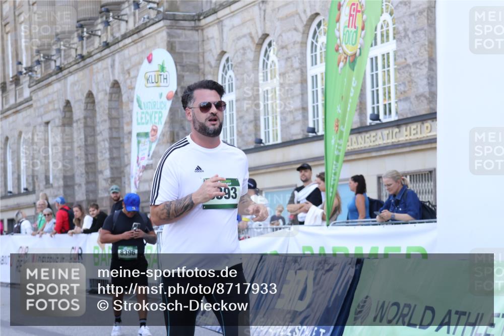 07.09.2025 - BARMER Alsterlauf Strokosch-Dieckow http://msf.ph/oto/8717933 07.09.2025 12:00:49 Ziel  meine-sportfotos.de