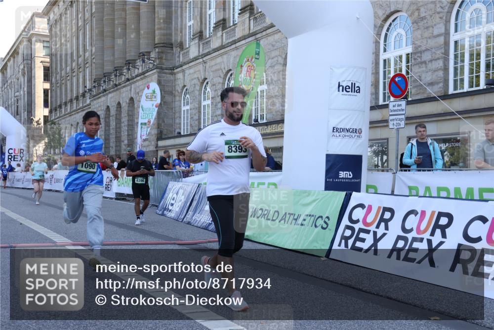 07.09.2025 - BARMER Alsterlauf Strokosch-Dieckow http://msf.ph/oto/8717934 07.09.2025 12:00:50 Ziel  meine-sportfotos.de